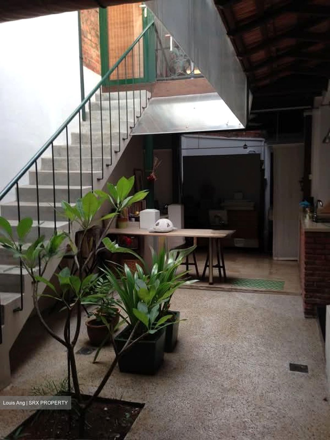Ann Siang Hill (D1), Shop House #558009021